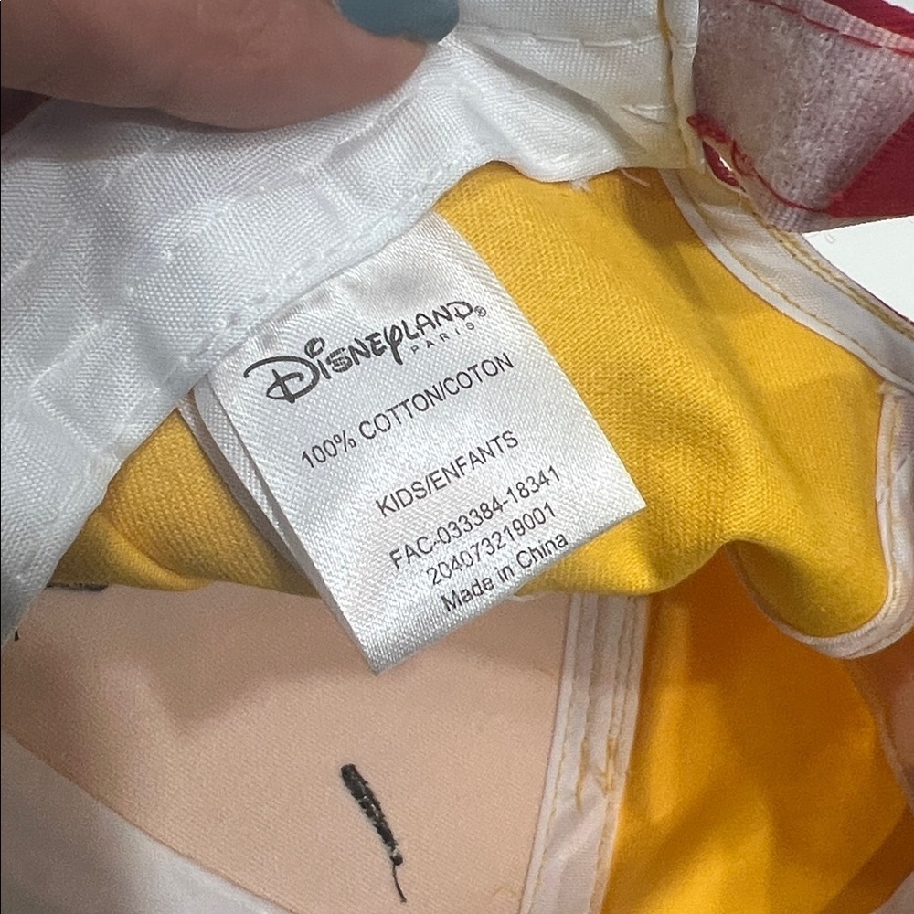 Winnie the Pooh Kids Hat - Picture 2 of 2